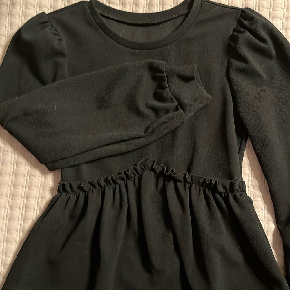 Size small black top from shein